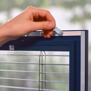 Aluminium jaloezie 25 in frame plakstrip